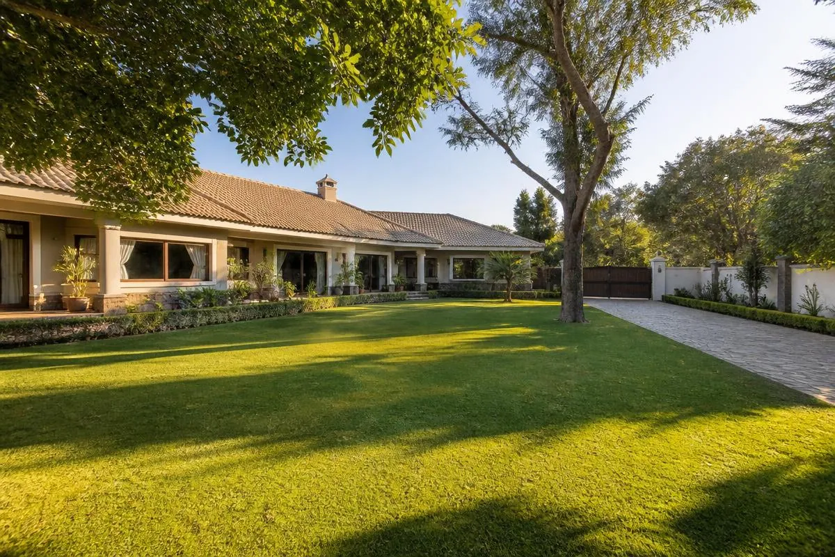 4 Kanal Farm House — Gulberg Greens Islamabad